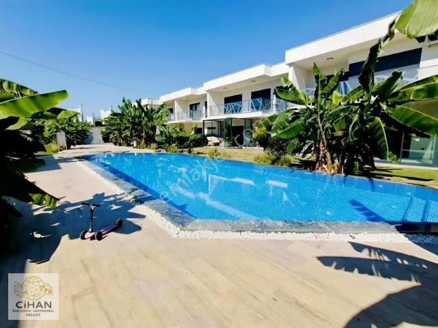 Karaova, Kuşadası içerisinde satılık mülk
