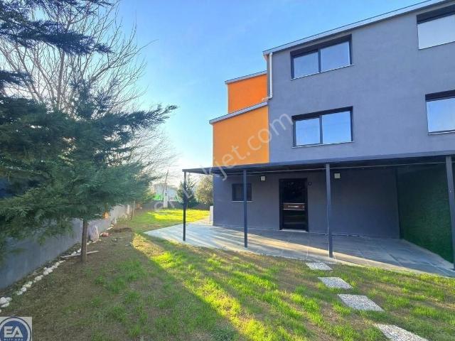 Kuşadasi, Aydin içerisinde satılık Arsa