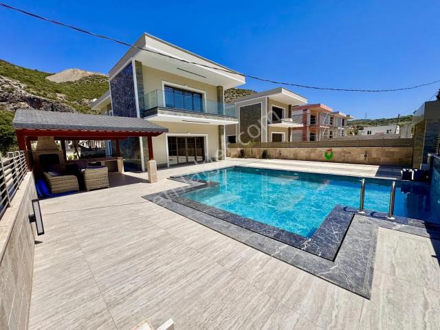 Değirmendere, Kuşadası içerisinde satılık Villa