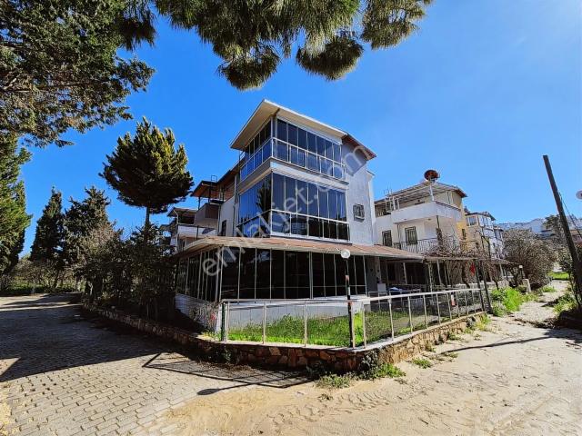 Kuşadasi, Aydin içerisinde satılık Arsa