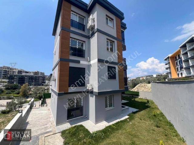 Kuşadasi, Aydin içerisinde satılık mülk