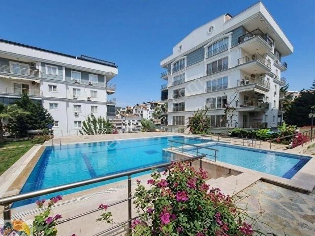 Kuşadasi, Aydin içerisinde satılık mülk