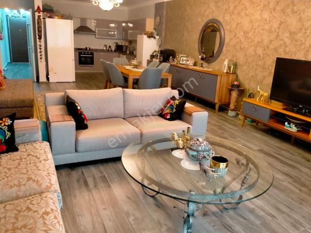 Kuşadasi, Aydin içerisinde satılık mülk