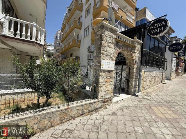 Kuşadasi, Aydin içerisinde satılık mülk
