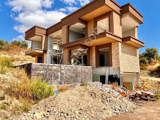 Soğucak, Kuşadası içerisinde satılık Villa