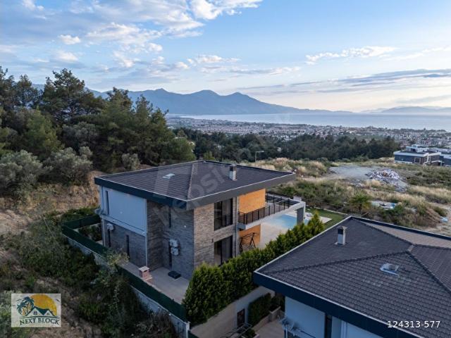 Kuşadasi, Aydin içerisinde satılık Villa