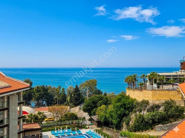 Kuşadasi, Aydin içerisinde satılık mülk