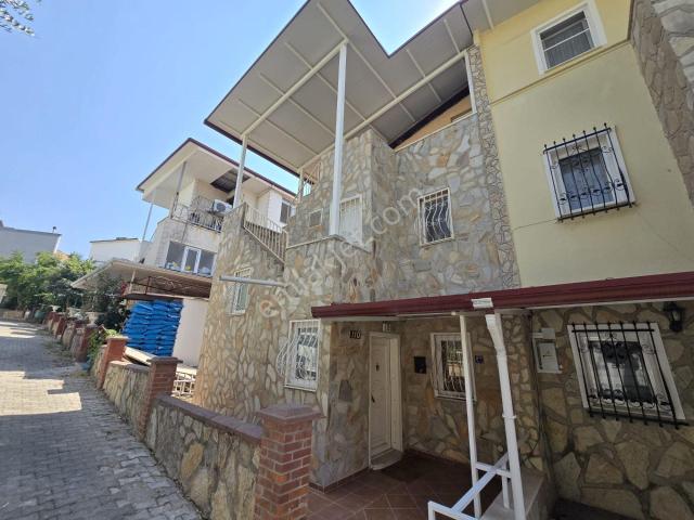 Kuşadasi, Aydin içerisinde kiralık Arsa