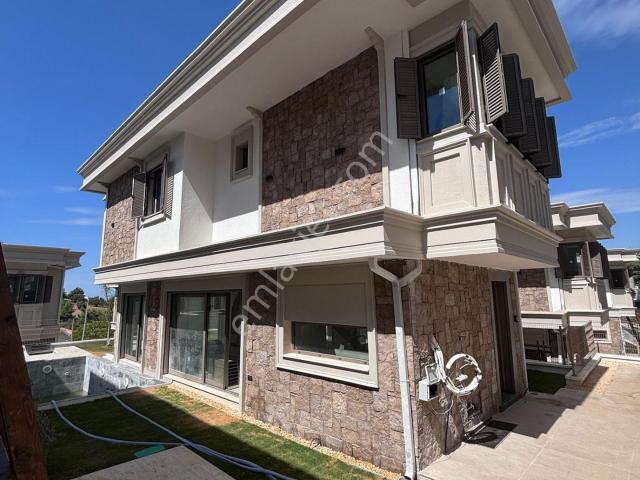 Soğucak, Kuşadası içerisinde satılık Villa