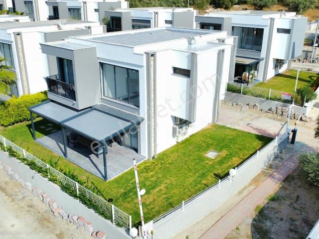 Soğucak, Kuşadası içerisinde satılık Villa