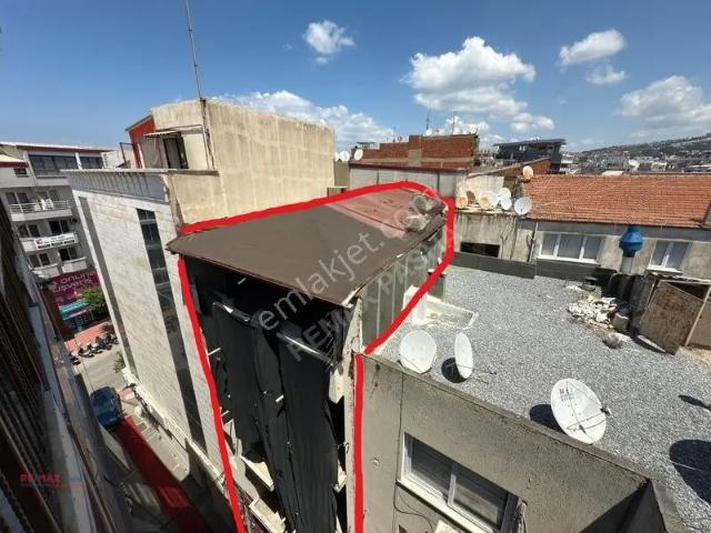Türkmen Mahallesi, Kuşadası içerisinde satılık Bina