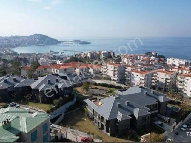Türkmen Mahallesi, Kuşadası içerisinde satılık Residence