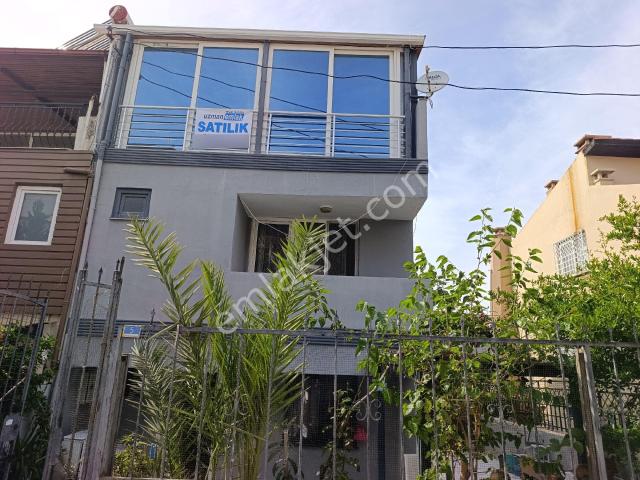 Kuşadasi, Aydin içerisinde satılık Villa
