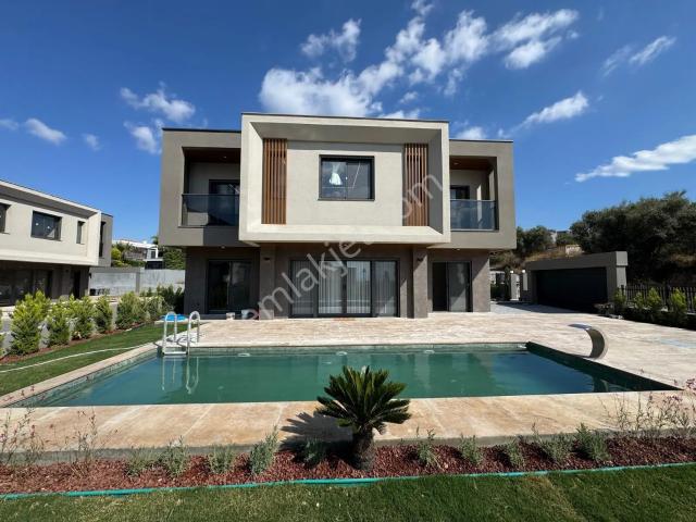 Değirmendere, Kuşadası içerisinde satılık Villa