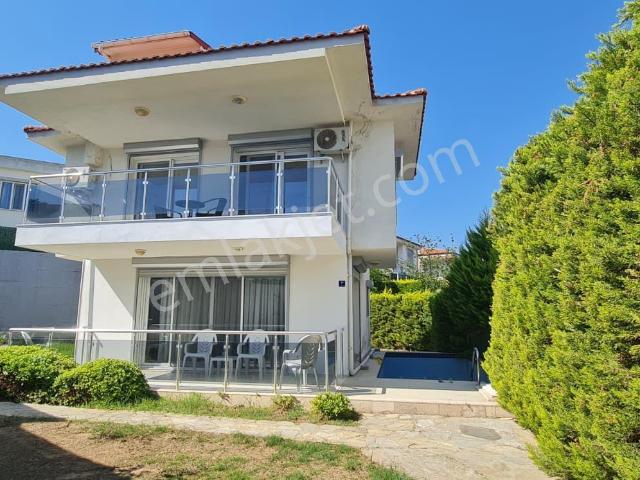 Kuşadasi, Aydin içerisinde satılık Villa