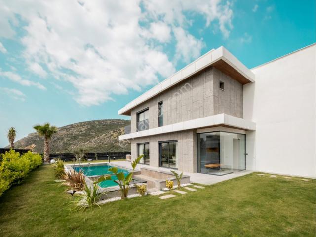 Kuşadasi, Aydin içerisinde satılık Villa