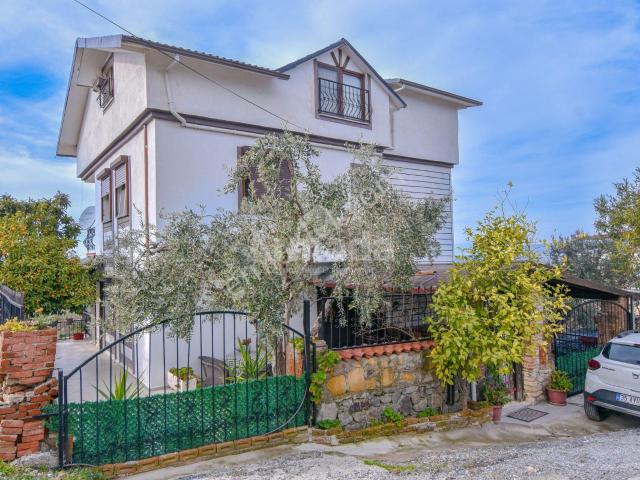 Kuşadasi, Aydin içerisinde satılık Villa