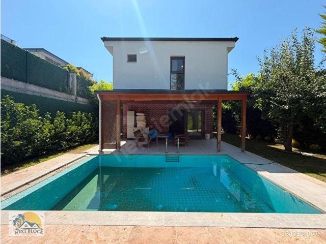 Kuşadasi, Aydin içerisinde satılık Villa