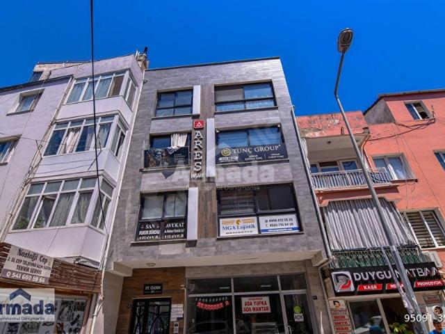 Kuşadasi, Aydin içerisinde satılık Ofis