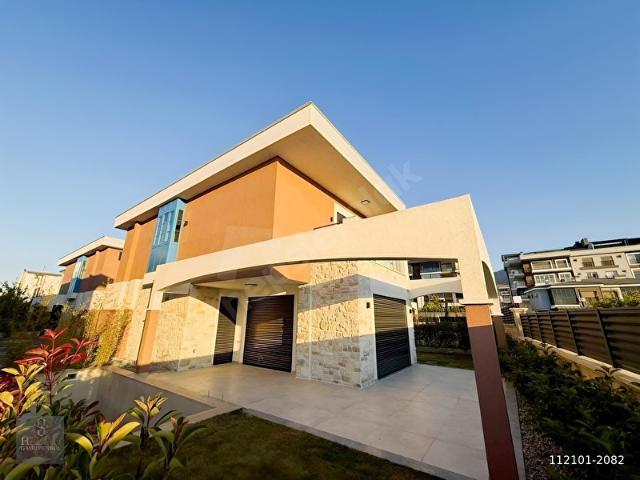 Davutlar Mahallesi, Kuşadası içerisinde satılık Villa