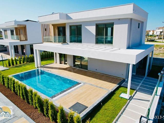 Güzelçamlı Mahallesi, Kuşadası içerisinde satılık Villa