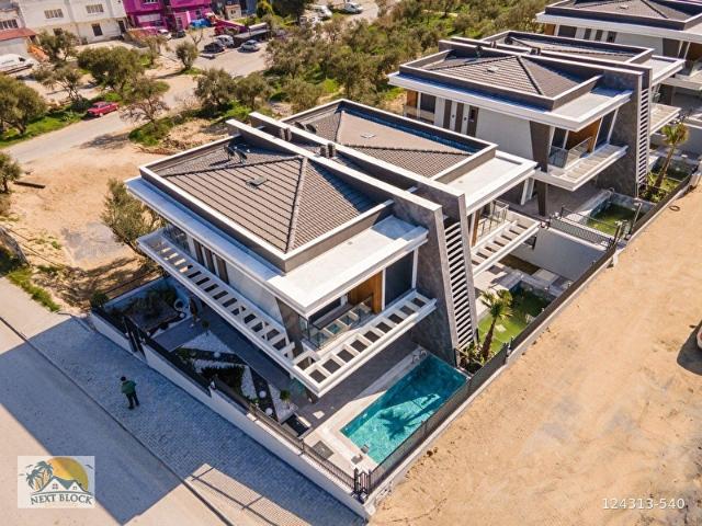 Kuşadasi, Aydin içerisinde satılık Villa