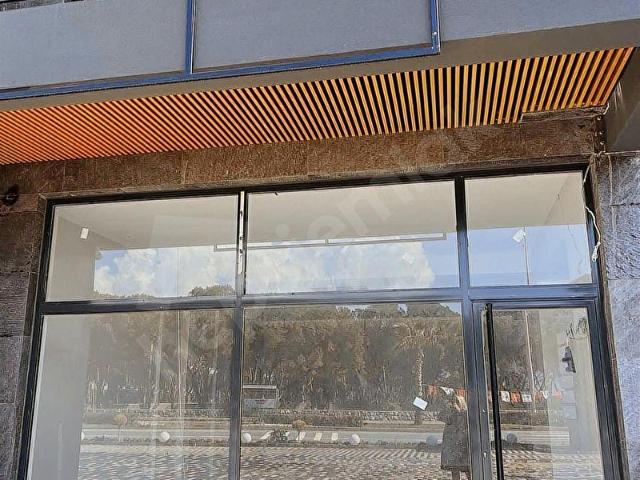 Kuşadasi, Aydin içerisinde satılık Dükkan