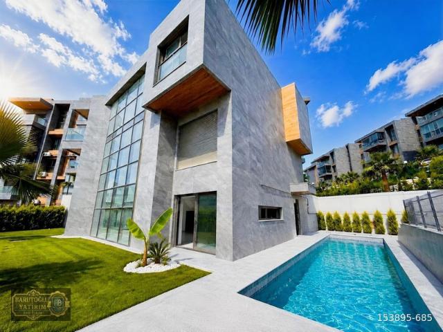 Ege, Kuşadası içerisinde satılık Villa
