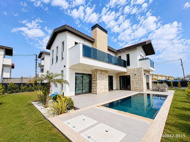 Kuşadasi, Aydin içerisinde satılık Villa