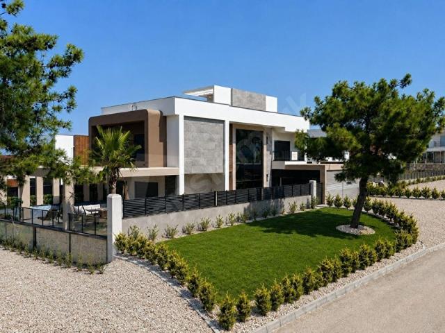 Soğucak, Kuşadası içerisinde satılık Villa