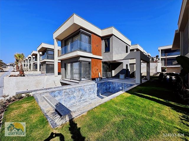 Kuşadasi, Aydin içerisinde satılık Villa