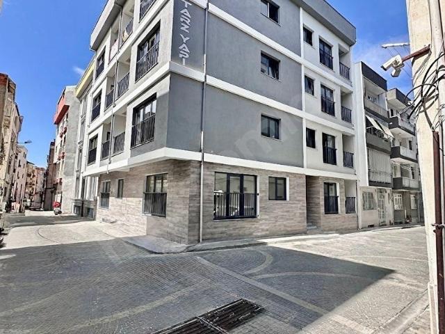 Kuşadasi, Aydin içerisinde satılık mülk