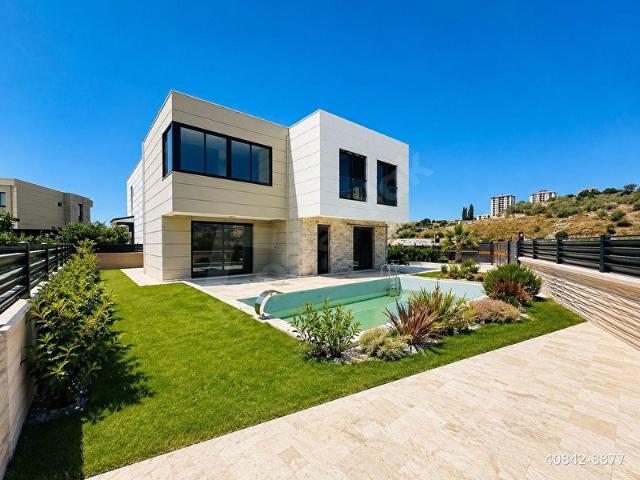 Değirmendere, Kuşadası içerisinde satılık Villa