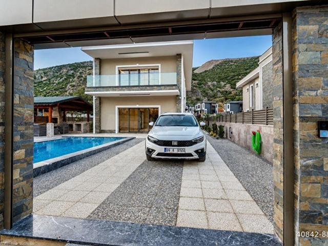Değirmendere, Kuşadası içerisinde satılık Villa