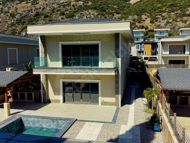 Değirmendere, Kuşadası içerisinde satılık Villa