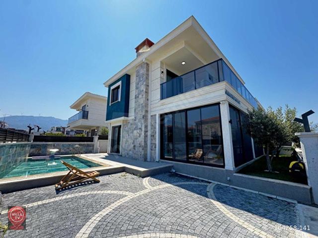 Kuşadasi, Aydin içerisinde satılık Villa