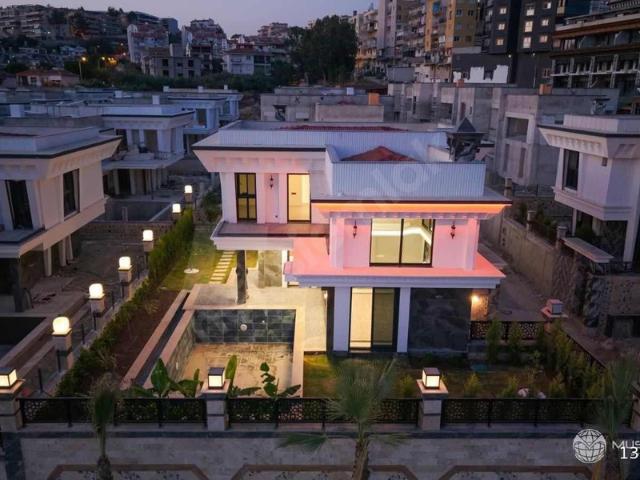 Kadınlar Denizi, Kuşadası içerisinde satılık Villa