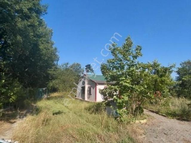 Yuvalak, Akyazı içerisinde satılık Villa