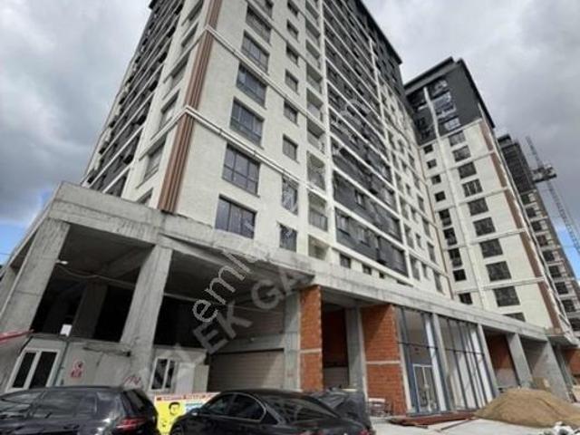 Cumhuriyet Mahallesi, Küçükçekmece içerisinde satılık Residence