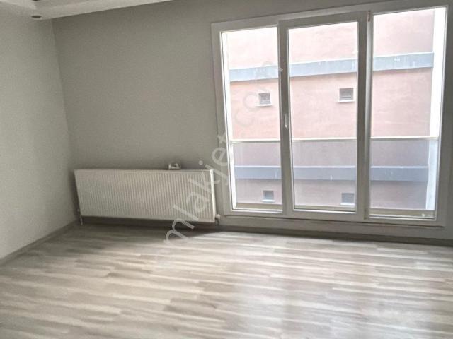 Cumhuriyet Mahallesi, Küçükçekmece içerisinde kiralık mülk