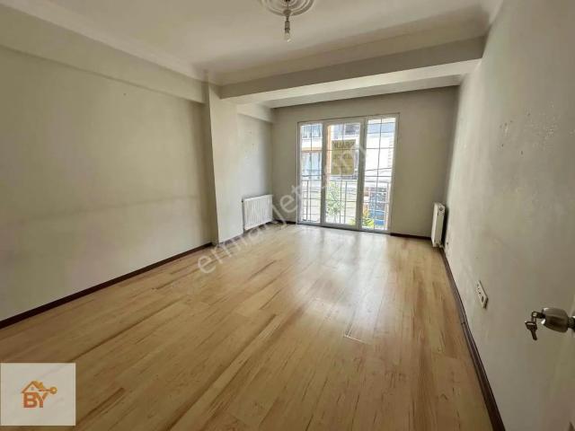 Küçükçekmece, İstanbul içerisinde kiralık mülk