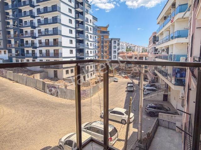 Küçük Çiğli Mahallesi, Çiğli içerisinde kiralık mülk