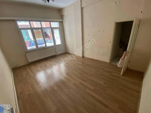 Çiğli, İzmir içerisinde kiralık mülk
