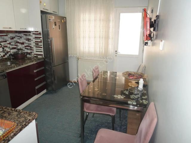 Çiğli, İzmir içerisinde satılık mülk