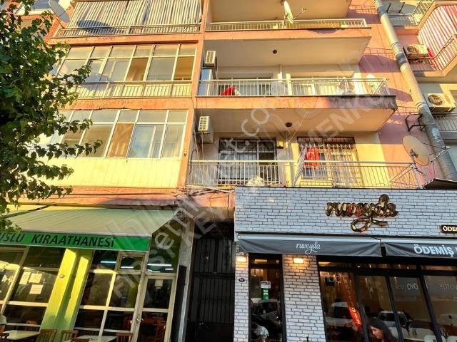 Çiğli, İzmir içerisinde satılık mülk