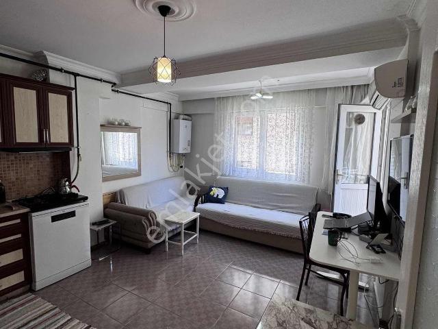Çiğli, İzmir içerisinde kiralık mülk