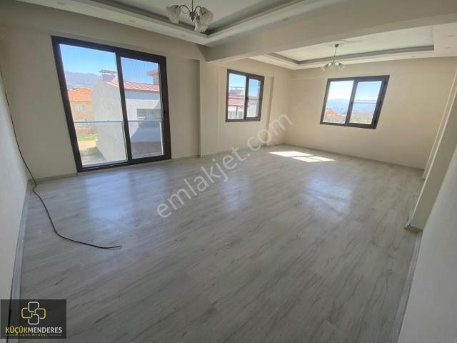Kiraz, İzmir içerisinde kiralık mülk
