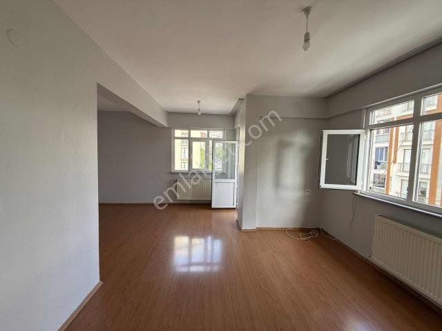 Ataşehir, İstanbul içerisinde kiralık mülk