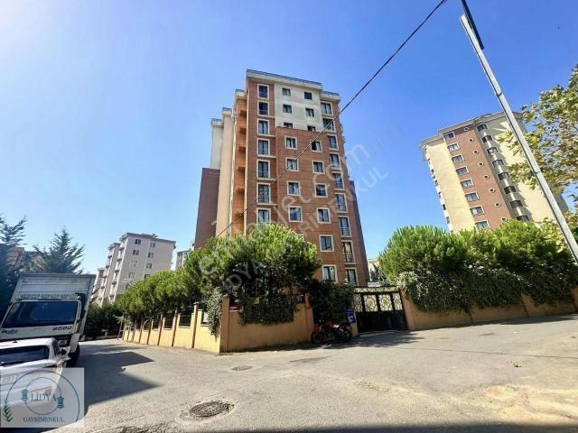 Ataşehir, İstanbul içerisinde kiralık mülk