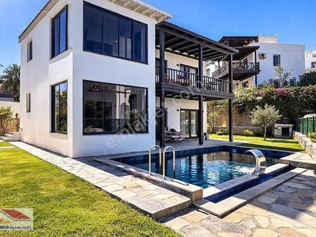 Bodrum, Muğla içerisinde satılık Villa